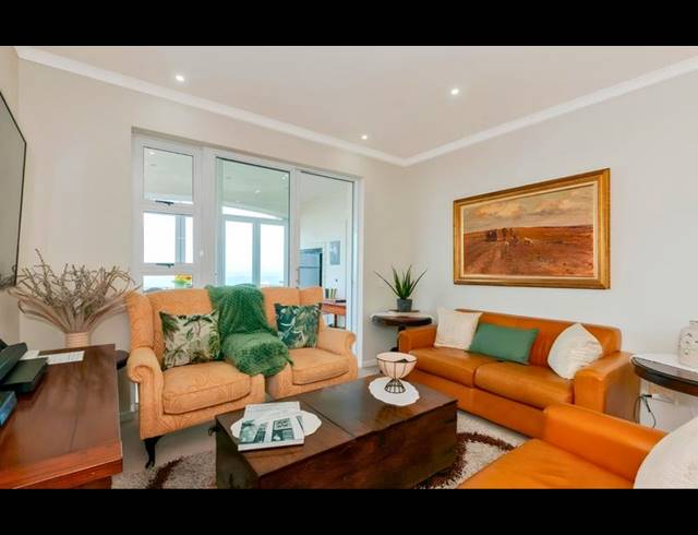 3 BEDROOM TOWNHOUSE FOR SALE IN PINNACLE POINT GOLF ESTATE